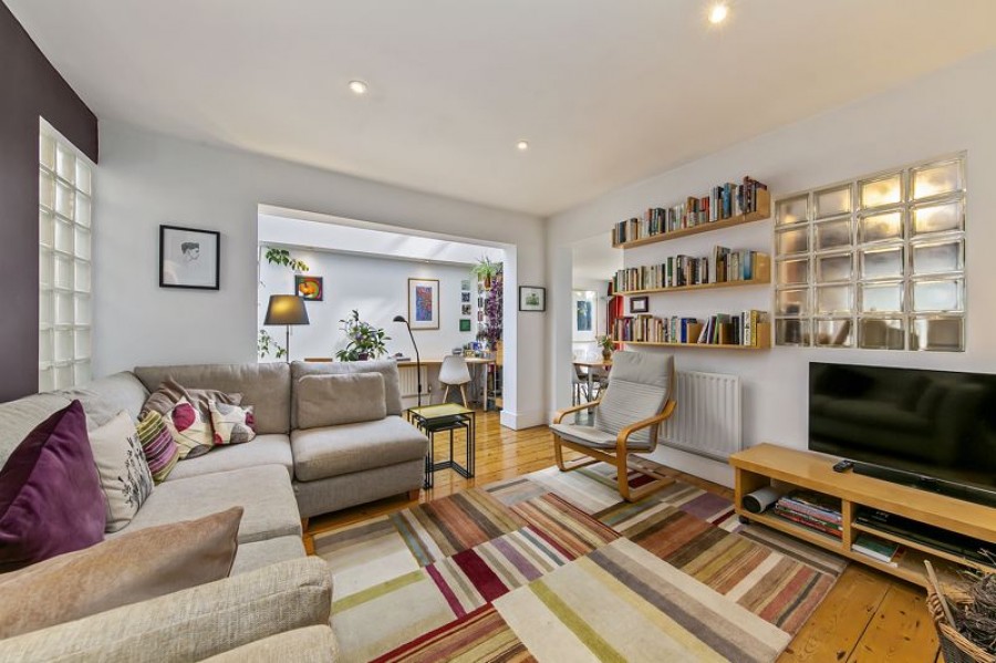 Images for Nightingale Road, West Molesey EAID:Miles&Bird BID:Miles & Bird