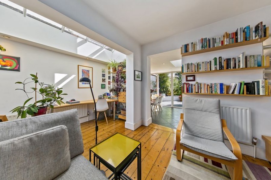 Images for Nightingale Road, West Molesey EAID:Miles&Bird BID:Miles & Bird