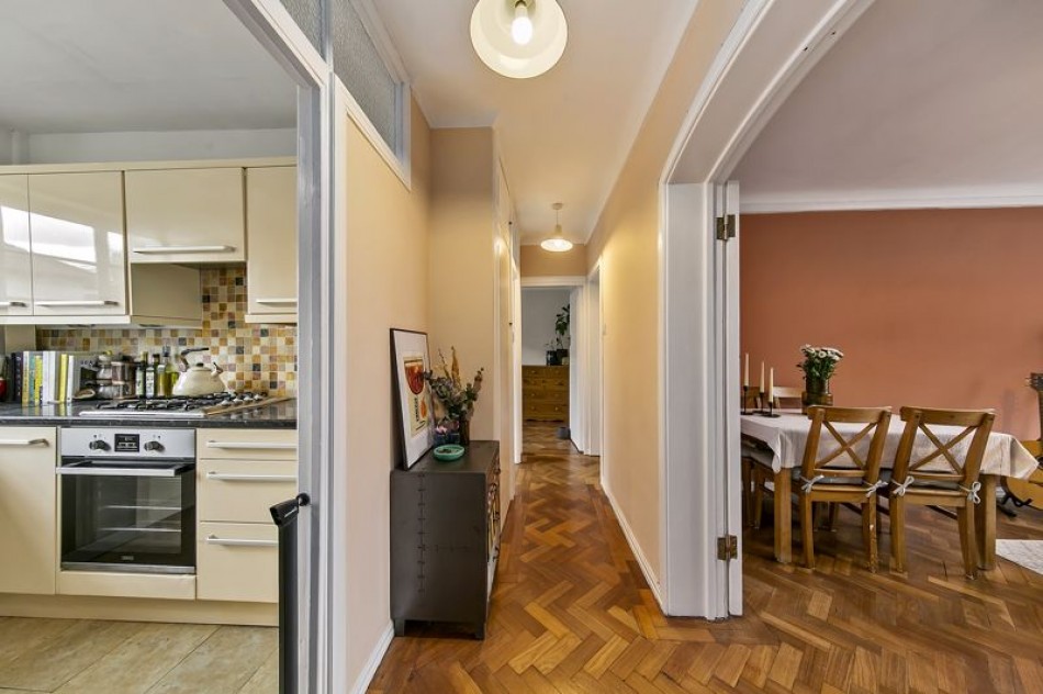 Images for Kings Keep, Beaufort Road, Kingston Upon Thames EAID:Miles&Bird BID:Miles & Bird