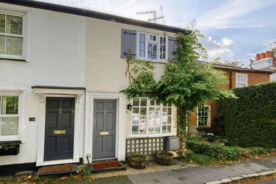 Images for Longs Cottages, Alma Road, Esher EAID:Miles&Bird BID:Miles & Bird