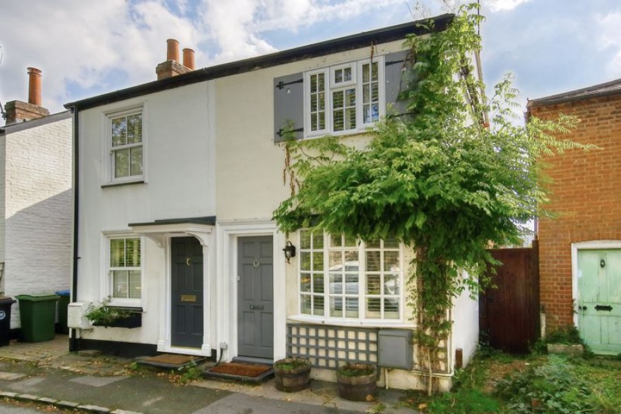 Images for Longs Cottages, Alma Road, Esher EAID:Miles&Bird BID:Miles & Bird
