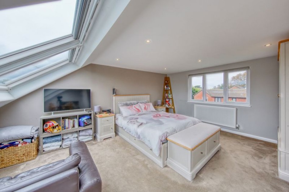 Images for Kings Chase, East Molesey EAID:Miles&Bird BID:Miles & Bird