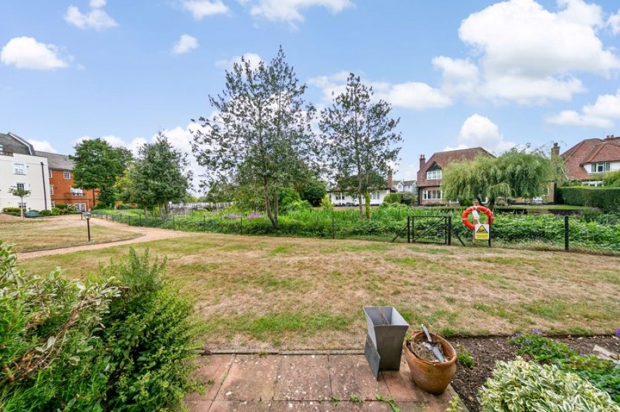Images for Queens Reach, East Molesey EAID:Miles&Bird BID:Miles & Bird