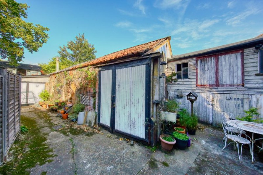 Images for Sussex Cottage, Bridge Road, East Molesey EAID:Miles&Bird BID:Miles & Bird