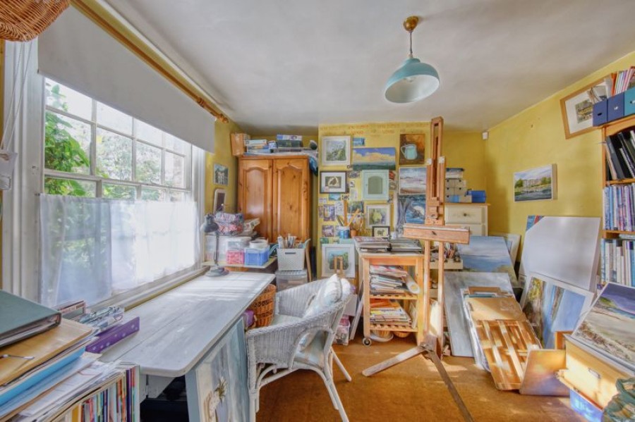 Images for Sussex Cottage, Bridge Road, East Molesey EAID:Miles&Bird BID:Miles & Bird