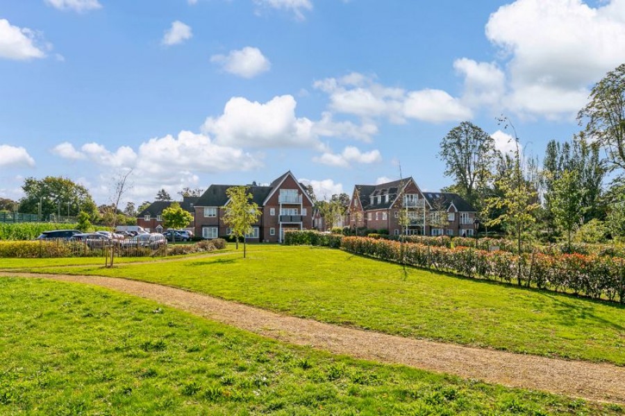 Images for Pavilion Place, East Molesey EAID:Miles&Bird BID:Miles & Bird