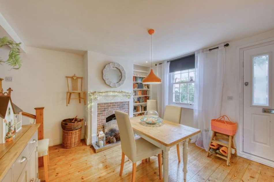 Images for Bridge Road, East Molesey EAID:Miles&Bird BID:Miles & Bird