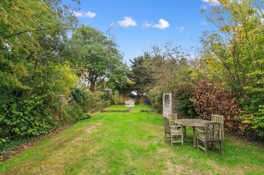 Images for Clinton Avenue, East Molesey EAID:Miles&Bird BID:Miles & Bird