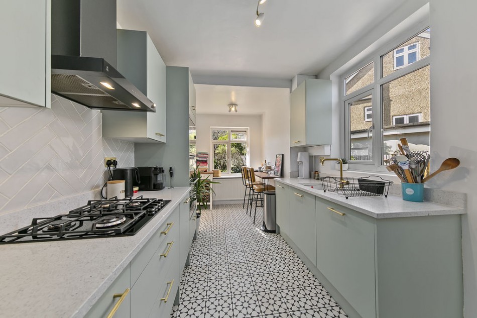 Images for Park Way, West Molesey EAID:Miles&Bird BID:Miles & Bird