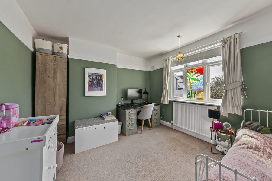 Images for Park Way, West Molesey EAID:Miles&Bird BID:Miles & Bird