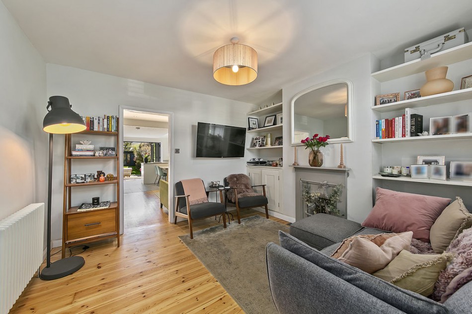 Images for Dennis Road, East Molesey EAID:Miles&Bird BID:Miles & Bird