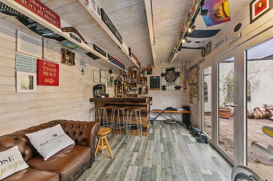 Images for Balmoral Crescent, West Molesey EAID:Miles&Bird BID:Miles & Bird