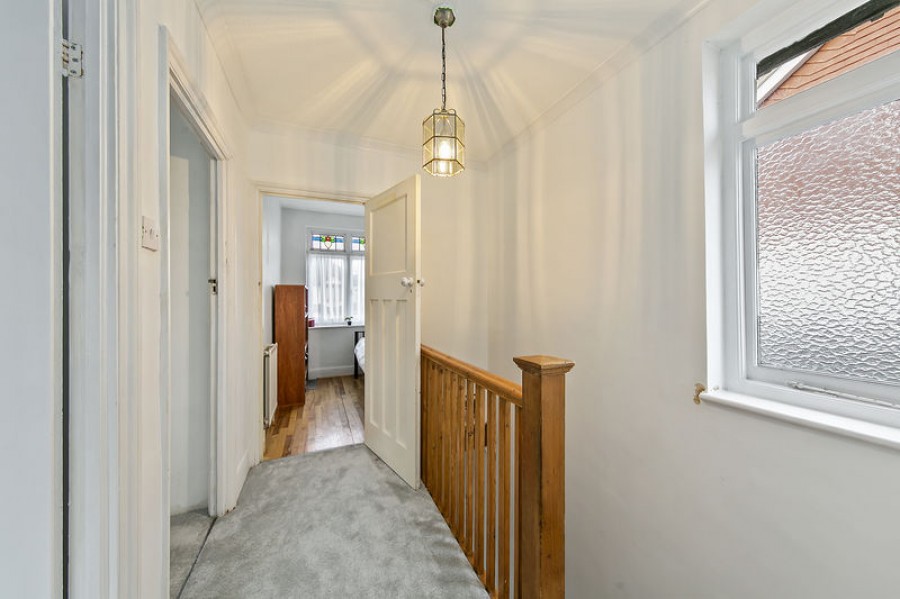 Images for Greenfield Avenue, Surbiton EAID:Miles&Bird BID:Miles & Bird