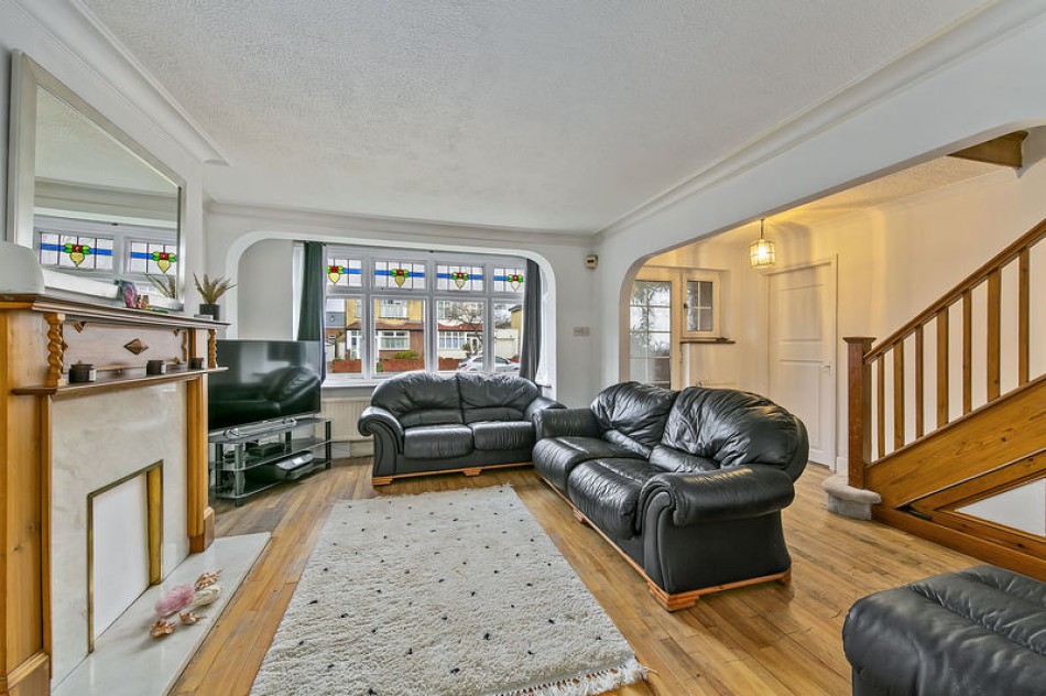 Images for Greenfield Avenue, Surbiton EAID:Miles&Bird BID:Miles & Bird