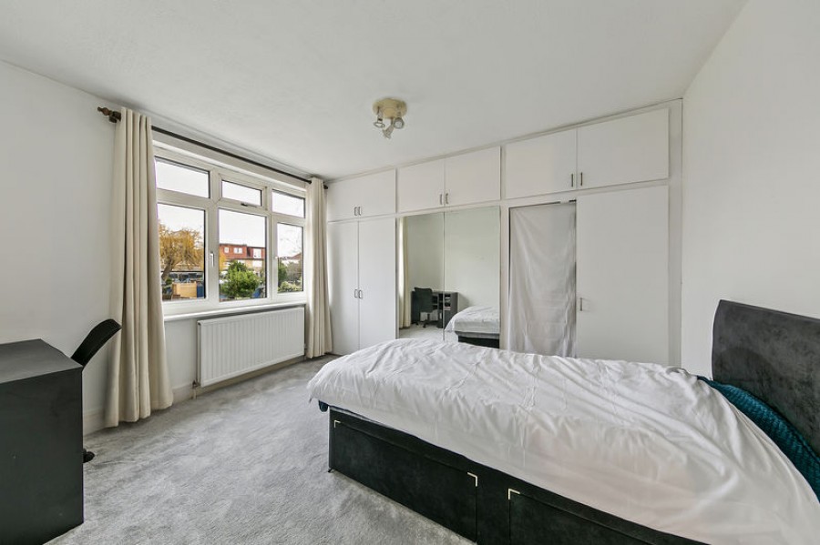 Images for Greenfield Avenue, Surbiton EAID:Miles&Bird BID:Miles & Bird