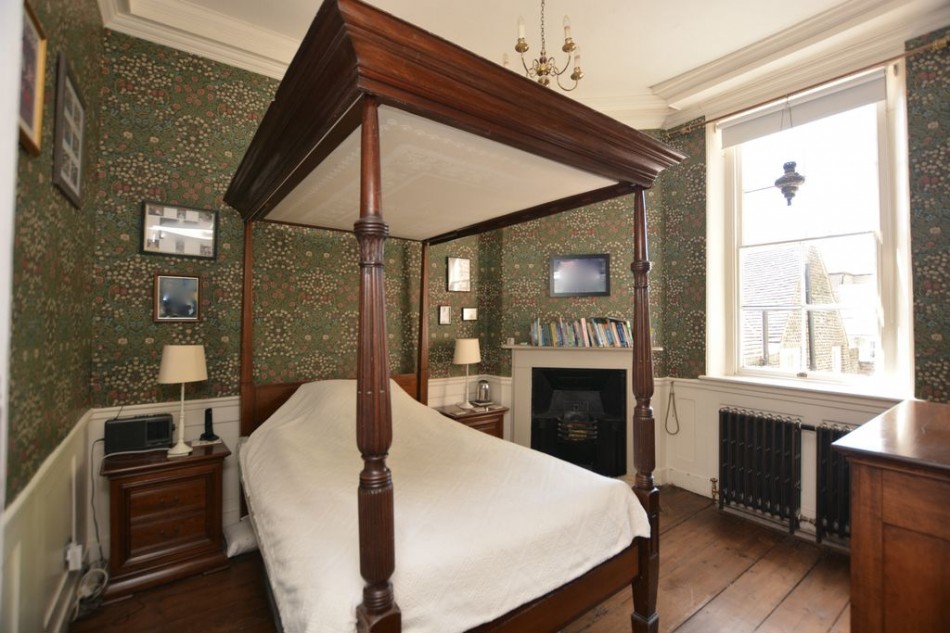 Images for Hampton Court Road, East Molesey EAID:Miles&Bird BID:Miles & Bird