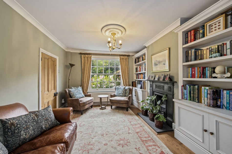 Images for Portsmouth Road, Thames Ditton EAID:Miles&Bird BID:Miles & Bird