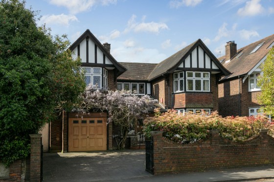 View Full Details for Hurst Road, East Molesey - EAID:Miles&Bird, BID:Miles & Bird