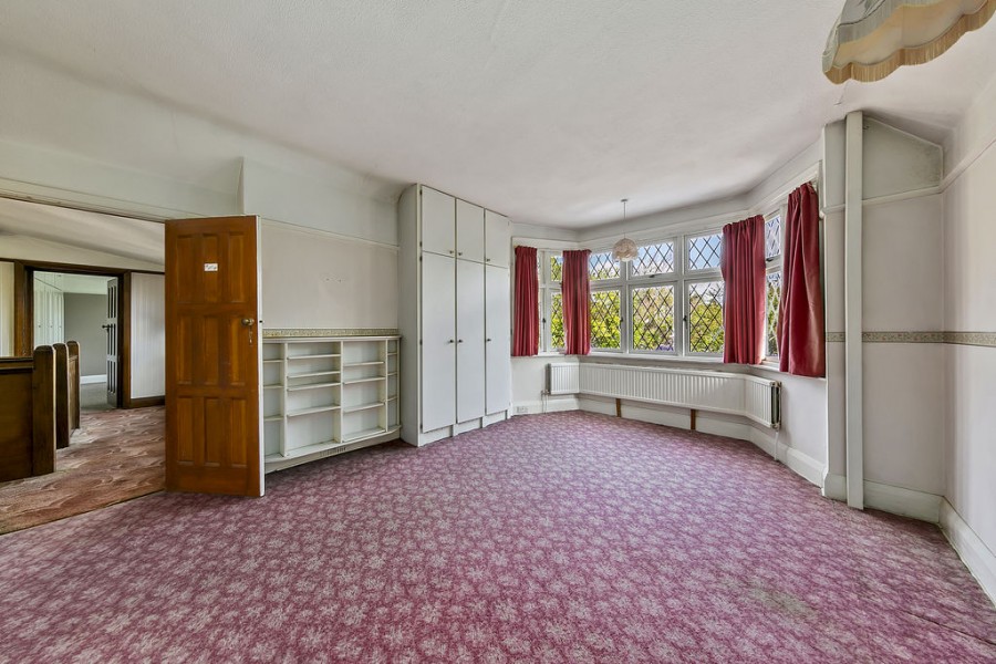 Images for Hurst Road, East Molesey EAID:Miles&Bird BID:Miles & Bird