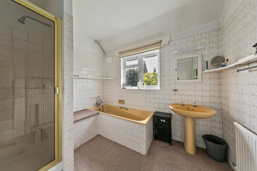 Images for Hurst Road, East Molesey EAID:Miles&Bird BID:Miles & Bird