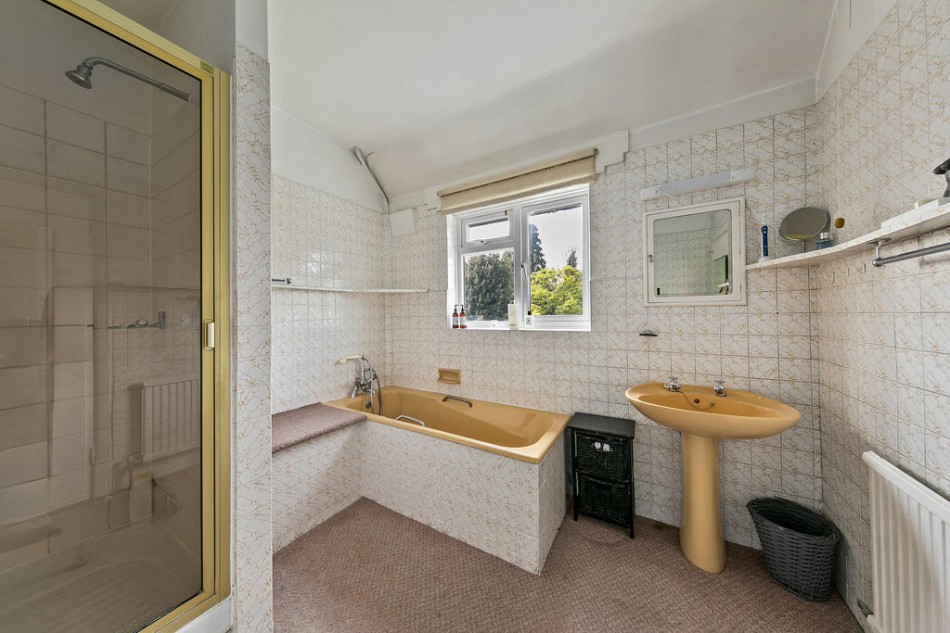 Images for Hurst Road, East Molesey EAID:Miles&Bird BID:Miles & Bird