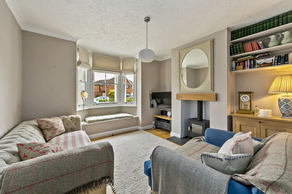 Images for High Street, West Molesey EAID:Miles&Bird BID:Miles & Bird