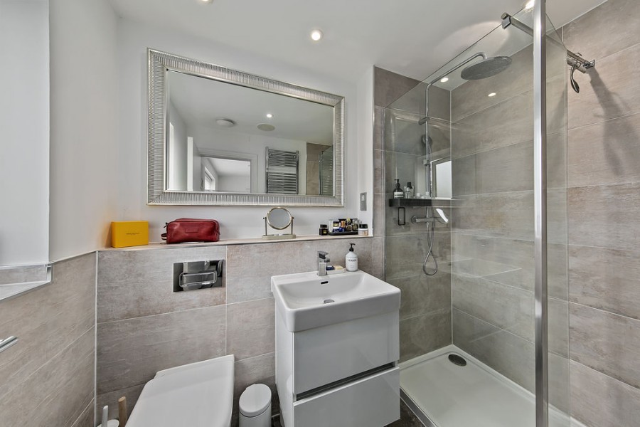 Images for Corbett Avenue, East Molesey EAID:Miles&Bird BID:Miles & Bird