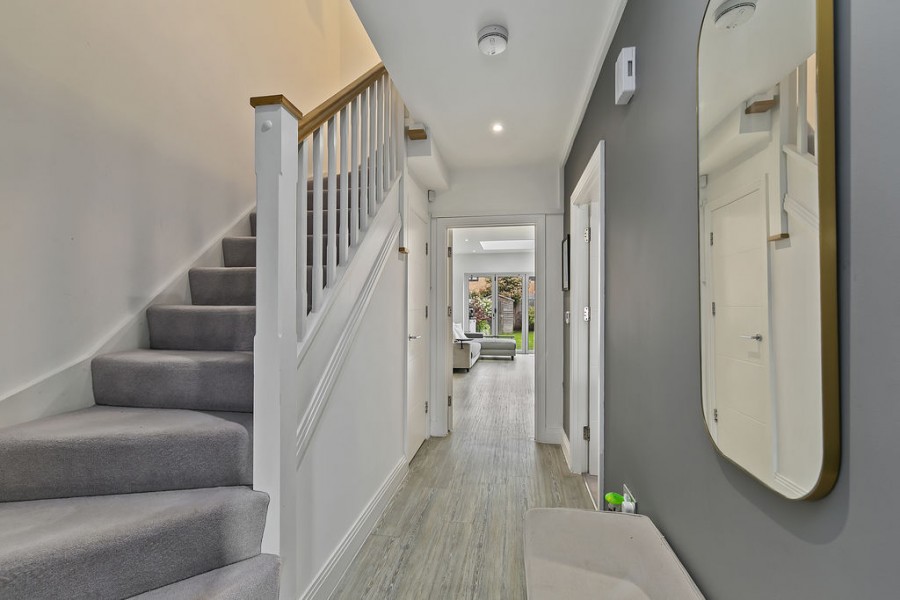 Images for Corbett Avenue, East Molesey EAID:Miles&Bird BID:Miles & Bird