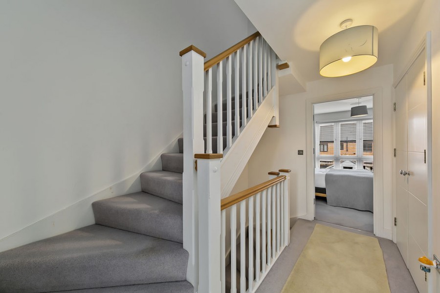 Images for Corbett Avenue, East Molesey EAID:Miles&Bird BID:Miles & Bird