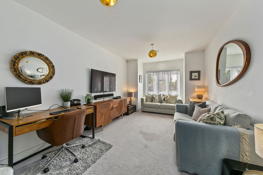 Images for Corbett Avenue, East Molesey EAID:Miles&Bird BID:Miles & Bird