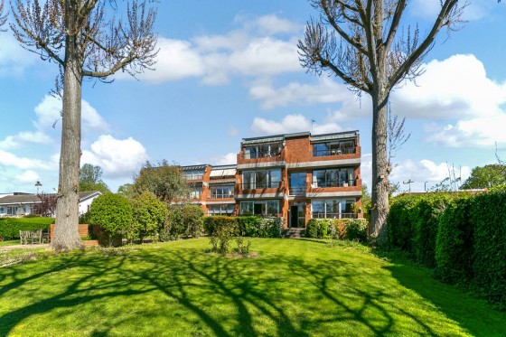 View Full Details for Hampton Court Road, East Molesey - EAID:Miles&Bird, BID:Miles & Bird
