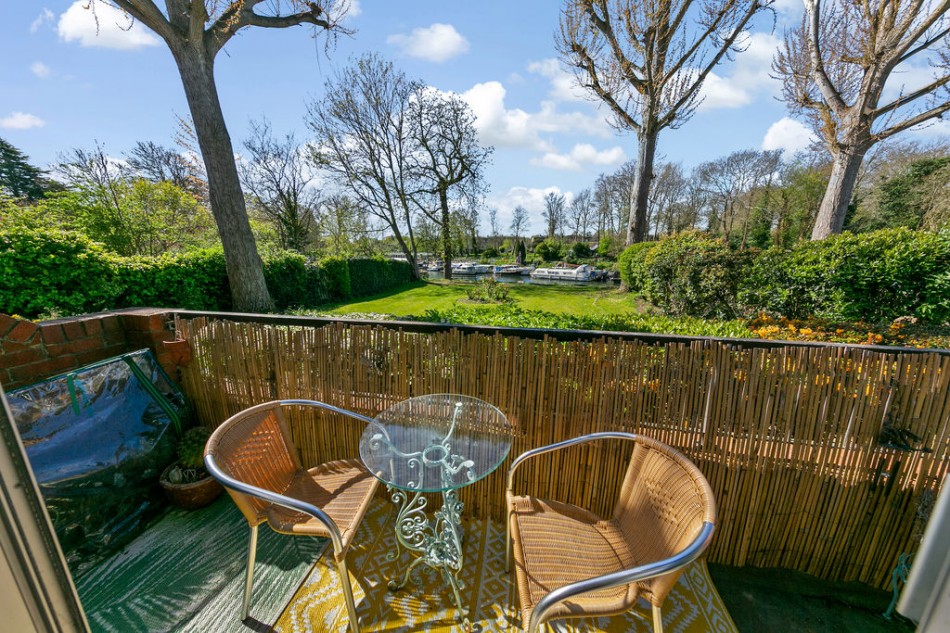 Images for Hampton Court Road, East Molesey EAID:Miles&Bird BID:Miles & Bird