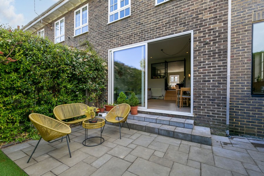 Images for Manor Road, Teddington EAID:Miles&Bird BID:Miles & Bird