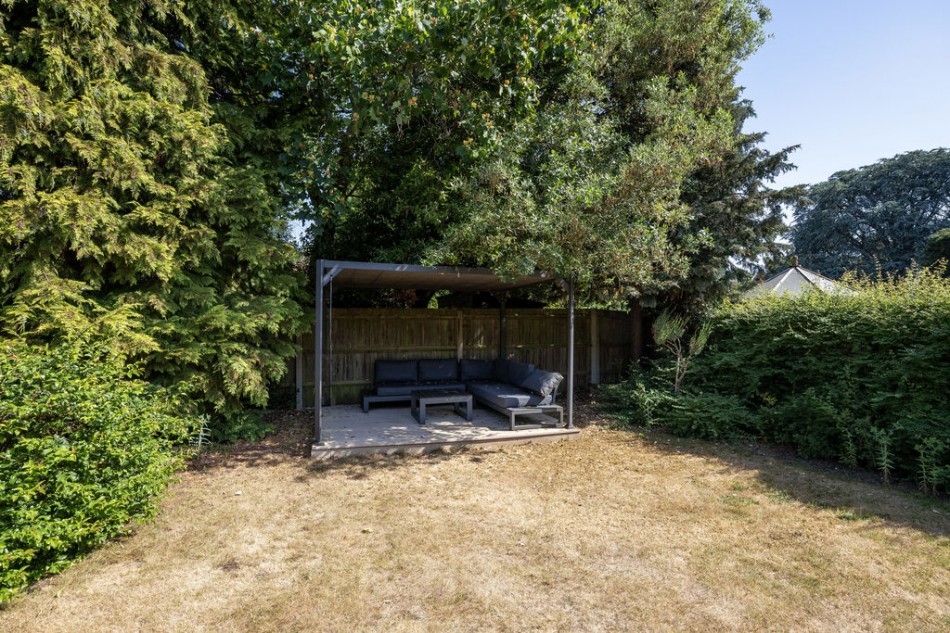 Images for Seymour Close, East Molesey EAID:Miles&Bird BID:Miles & Bird