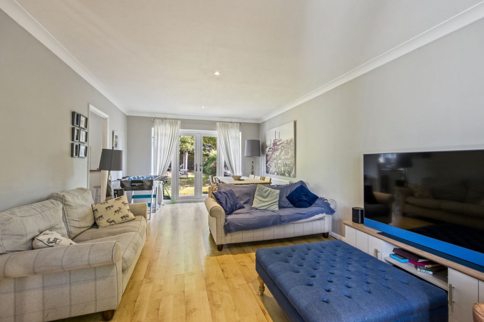 Images for Seymour Close, East Molesey EAID:Miles&Bird BID:Miles & Bird