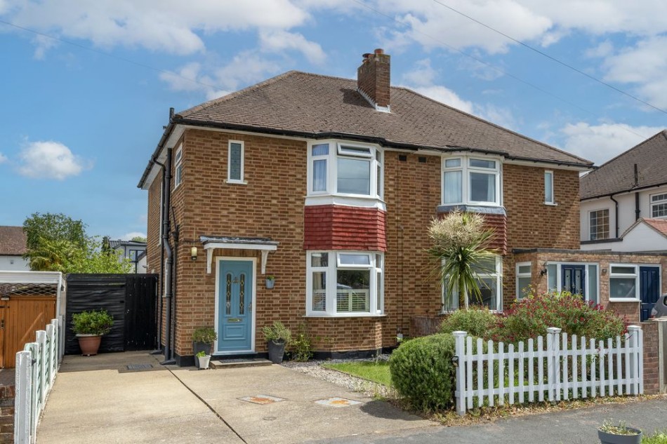 Images for Berkeley Drive, West Molesey EAID:Miles&Bird BID:Miles & Bird