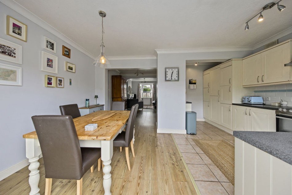Images for Berkeley Drive, West Molesey EAID:Miles&Bird BID:Miles & Bird