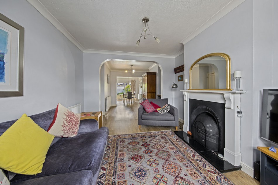 Images for Berkeley Drive, West Molesey EAID:Miles&Bird BID:Miles & Bird