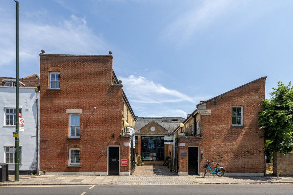 Images for Church Street, Hampton EAID:Miles&Bird BID:Miles & Bird