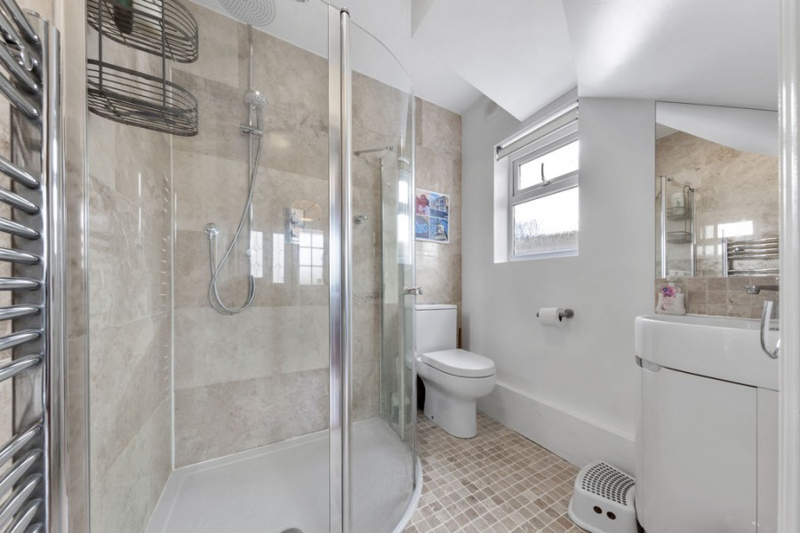 Images for Dennis Road, East Molesey EAID:Miles&Bird BID:Miles & Bird
