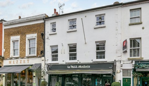 Bridge Road, East Molesey