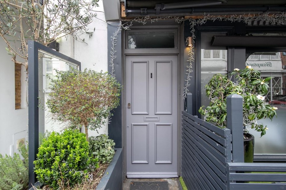 Images for Bridge Road, East Molesey EAID:Miles&Bird BID:Miles & Bird