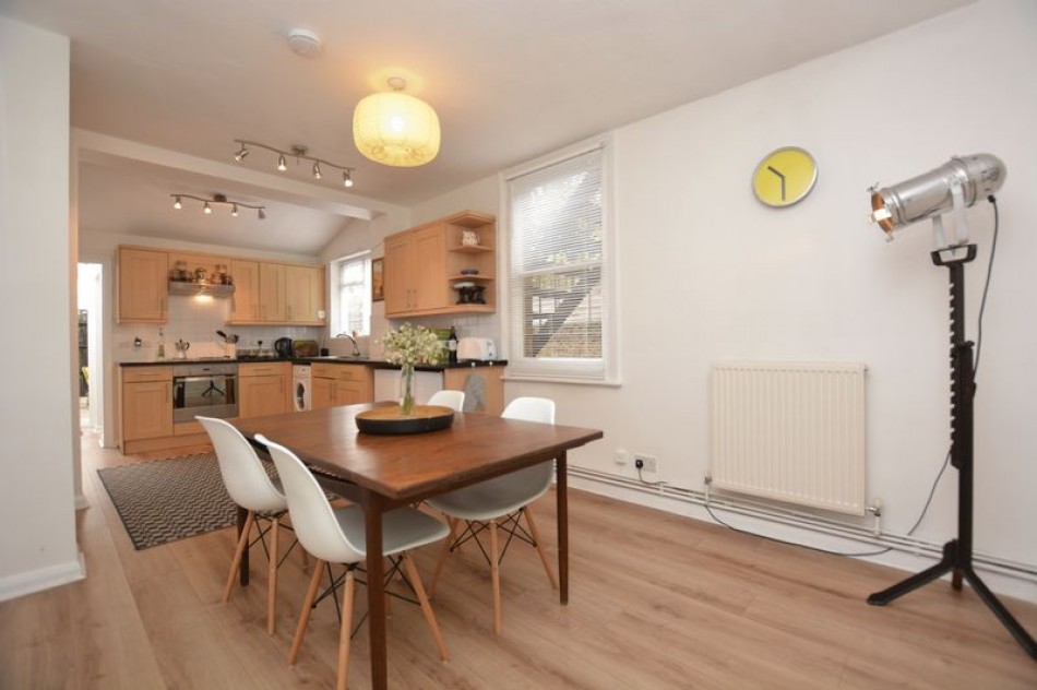 Images for Garden Flat, Kingston Road, Teddington EAID:Miles&Bird BID:Miles & Bird