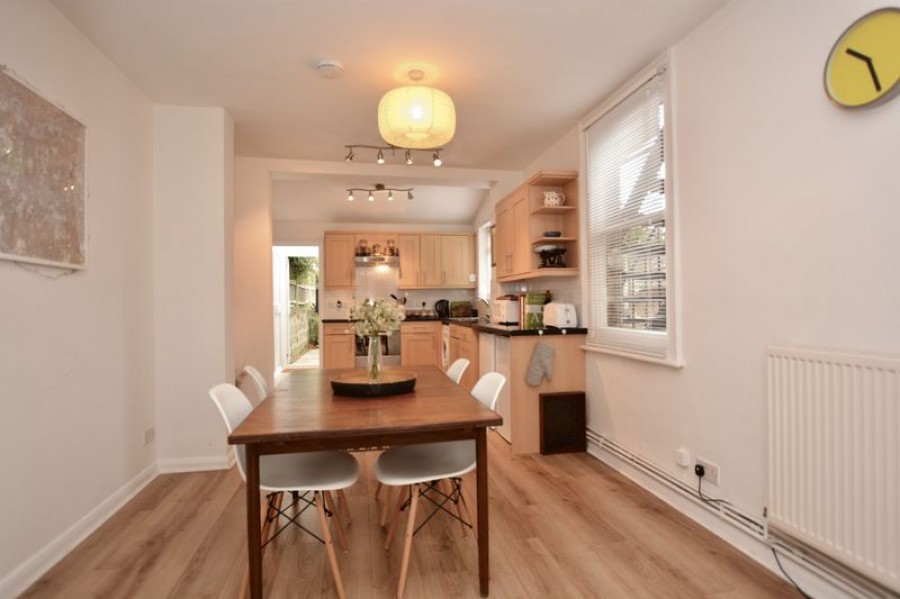 Images for Garden Flat, Kingston Road, Teddington EAID:Miles&Bird BID:Miles & Bird