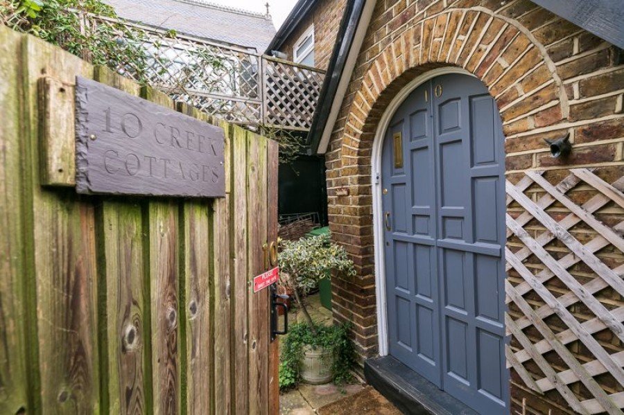 Images for Creek Cottages, Hampton Court EAID:Miles&Bird BID:Miles & Bird
