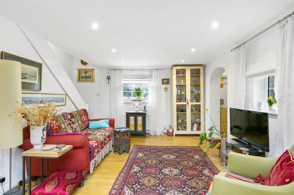 Images for Creek Cottages, Hampton Court EAID:Miles&Bird BID:Miles & Bird