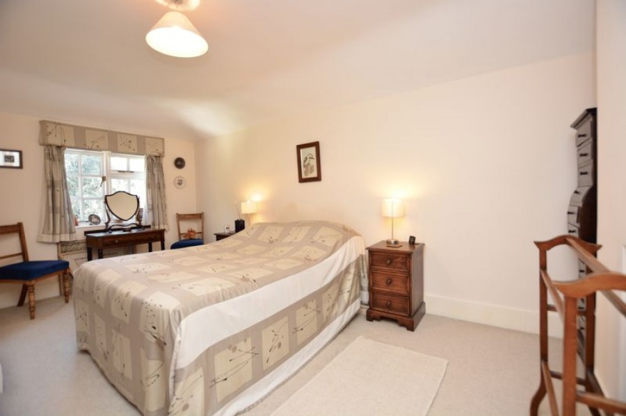 Images for Upper Teddington Road, Hampton Wick EAID:Miles&Bird BID:Miles & Bird